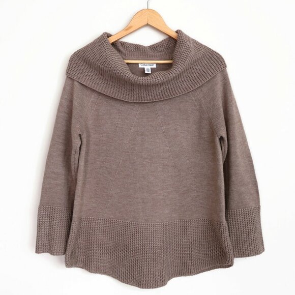 Calvin Klein Sweater -  Size M -  Beige -  Long Sleeve - Picture 1 of 10